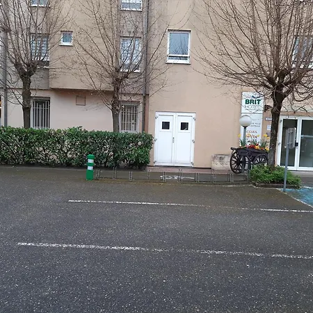 Brit Centre Hotell Mulhouse