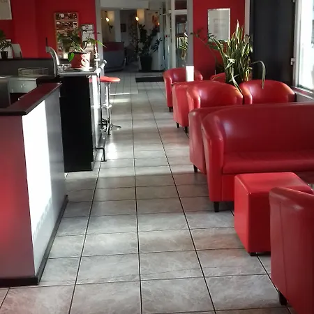 Hotell Brit Centre 3*