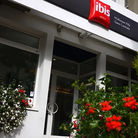 Brit Centre Hotell 3*