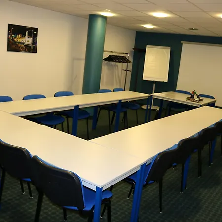 Brit Centre 3*