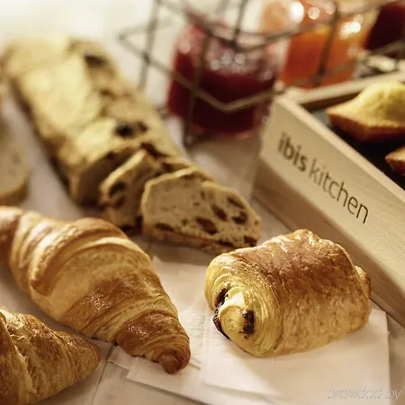 Brit Centre Hotel 3*